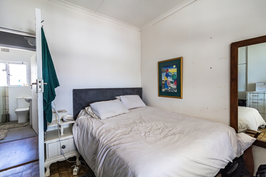 4 Bedroom Property for Sale in Yzerfontein Western Cape